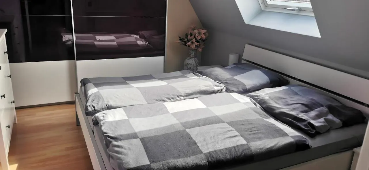 München großzügige Wohnung sehr ruhig Apartment